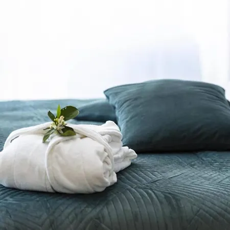 Luxury Five Bedroom With Pool And Sunset View Villa