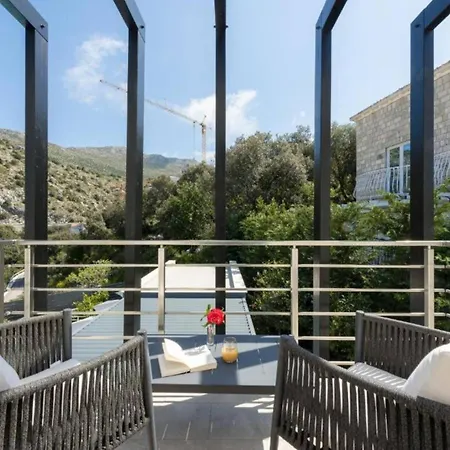 Villa Luxury Five Bedroom With Pool And Sunset View Zaton (Dubrovnik-Neretva)